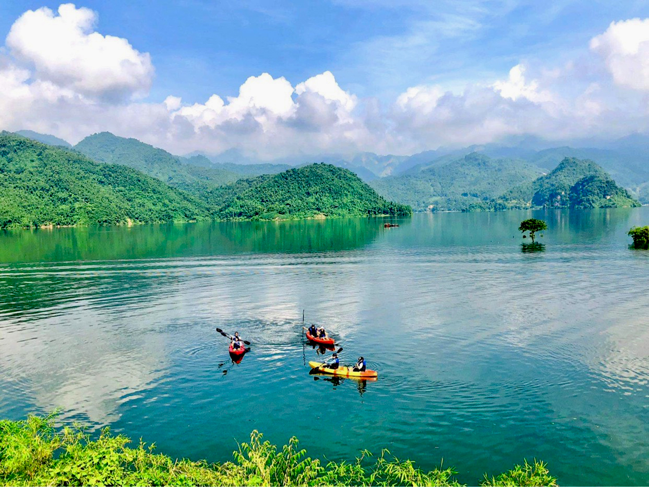 Chèo thuyền Kayak
