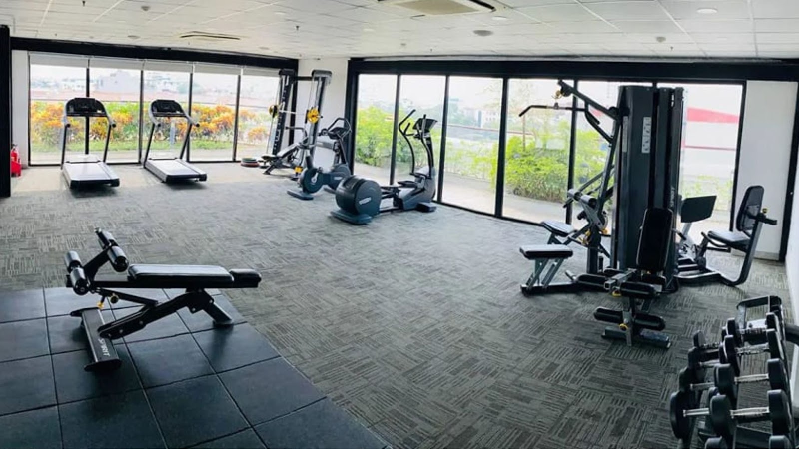 Phòng tập gym tại khách sạn Mandala Hotel