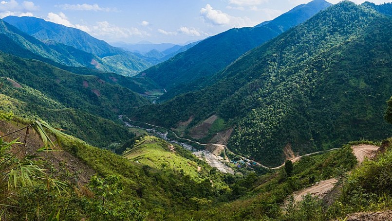 Đỉnh Pu Si Lung là ngọn núi hoang sơ, bí ẩn và quyến rũ bậc nhất Việt Nam
