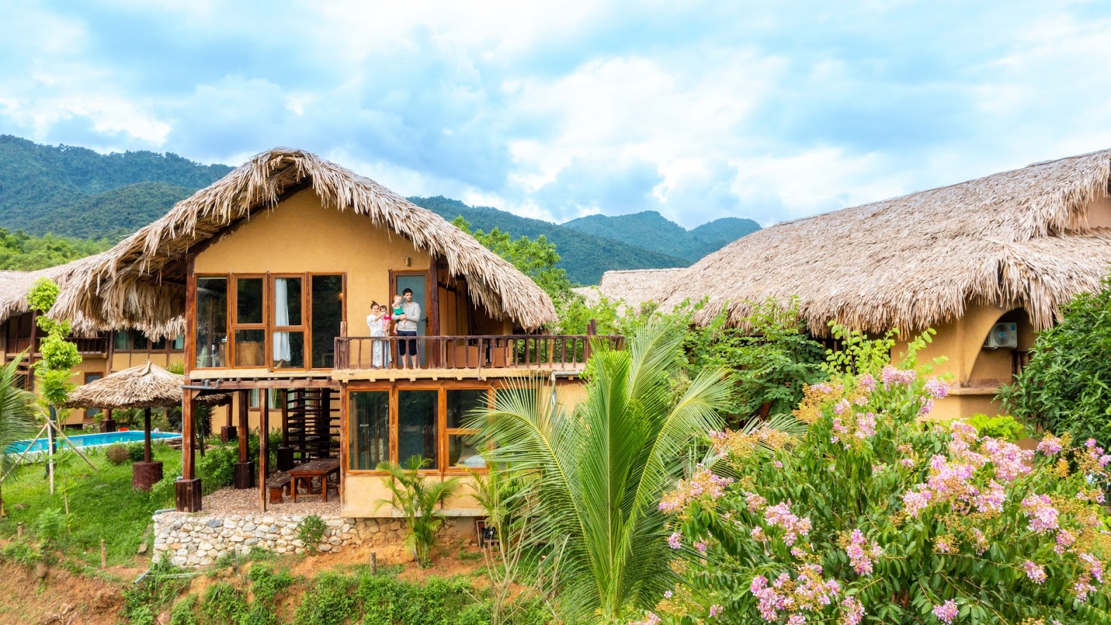 Toàn cảnh Mai Châu Onsen Retreat